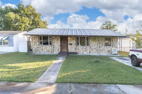 450 92nd Avenue N St Petersburg FL 33702