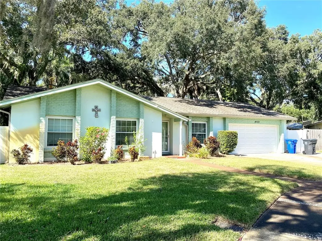 14610 Brentwood Lane Tampa FL 33618