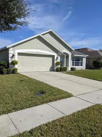 2823 Maguire Drive Kissimmee FL 34741