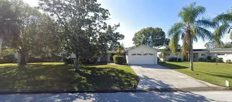 6730 13th Avenue N St Petersburg FL 33710