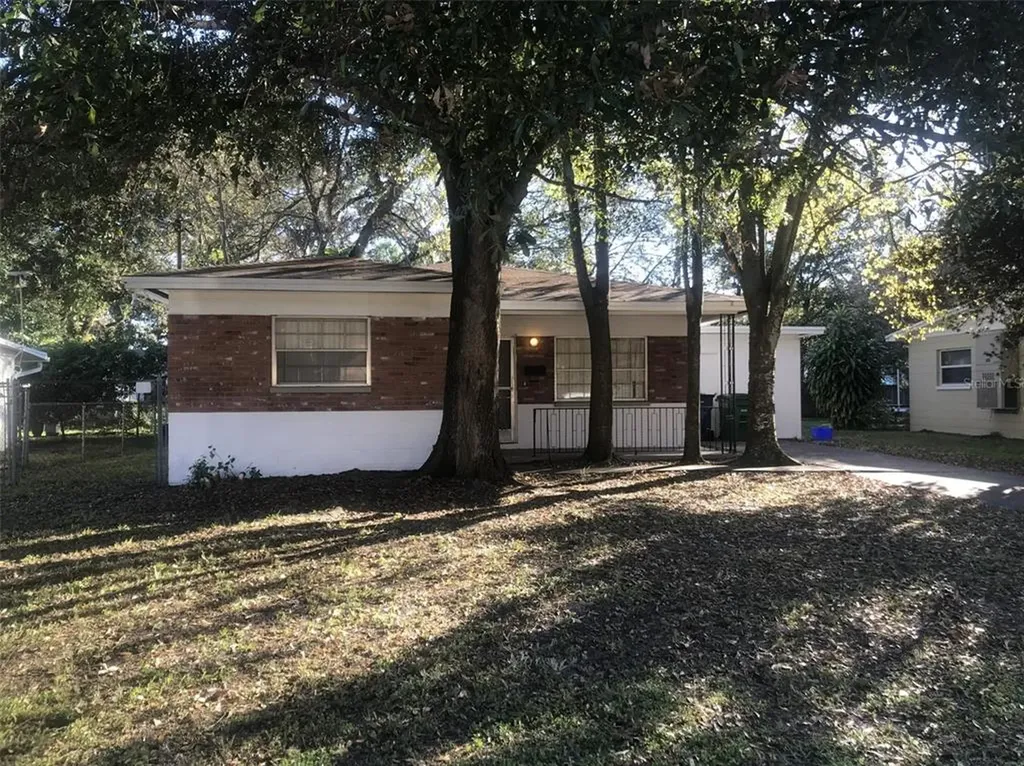 818 W Fribley Street Tampa FL 33603