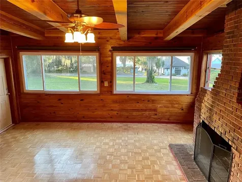 14350 SE 144th Avenue Weirsdale FL 32195