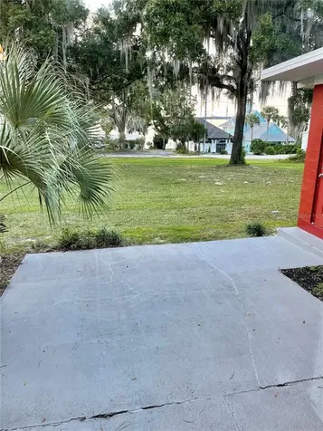 14350 SE 144th Avenue Weirsdale FL 32195