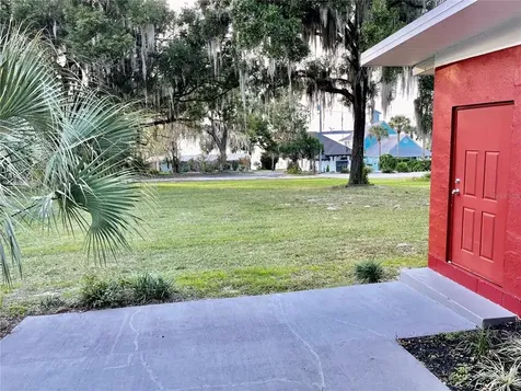14350 SE 144th Avenue Weirsdale FL 32195