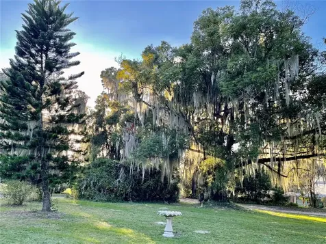 14350 SE 144th Avenue Weirsdale FL 32195