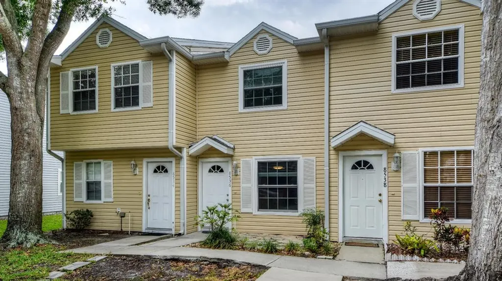 8536 J R Manor Drive Tampa FL 33634