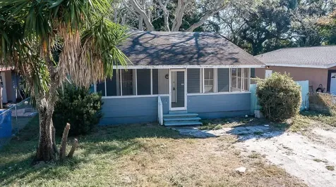 2207 12th Street W Bradenton FL 34205