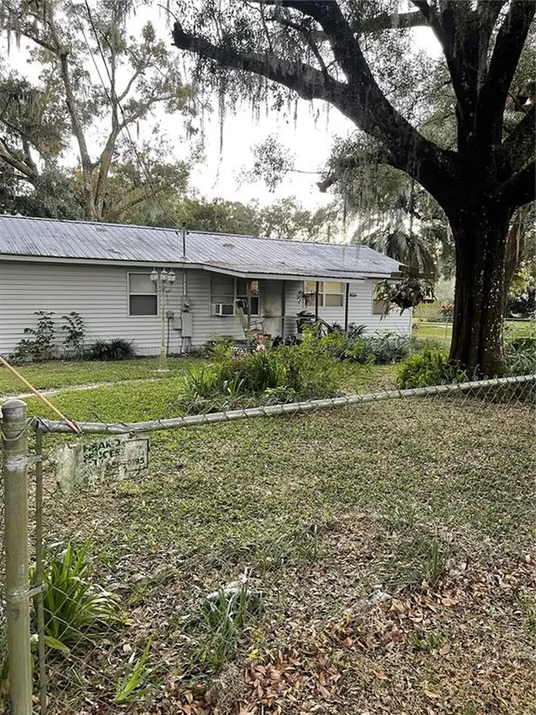 1707 Sparkman Road Plant City FL 33566