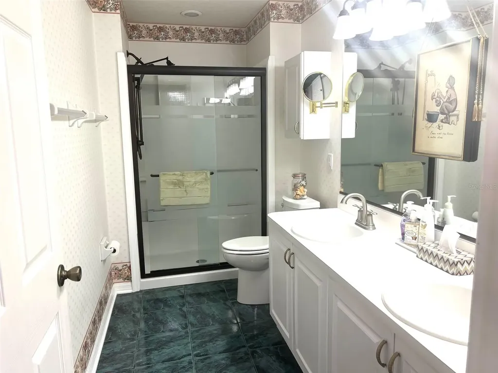 2602 Edgewater Court Palmetto FL 34221