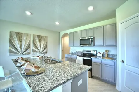 2846 Ivy Lake Court Lakeland FL 33811