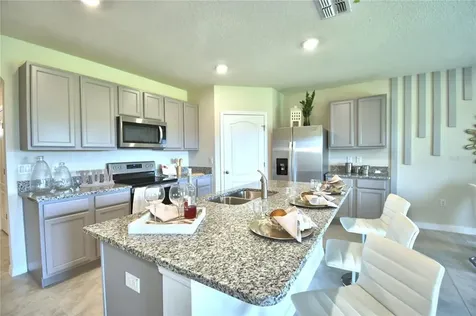 2846 Ivy Lake Court Lakeland FL 33811
