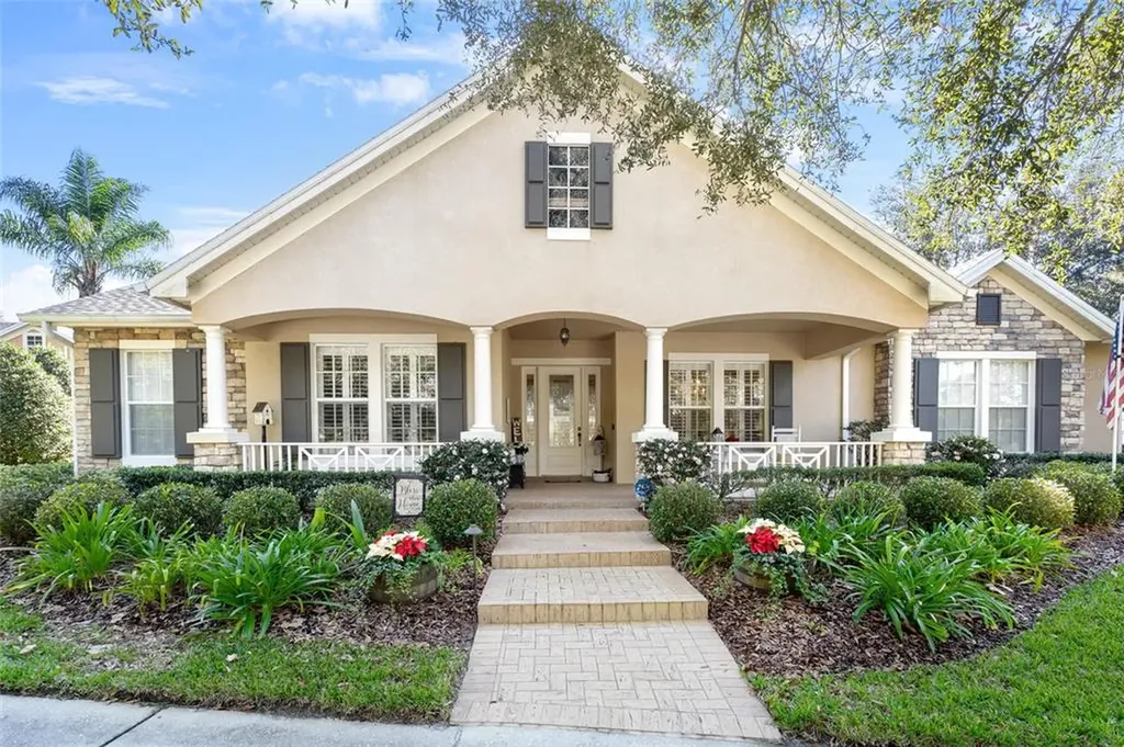 606 S Lake Victoria Circle Deland FL 32724