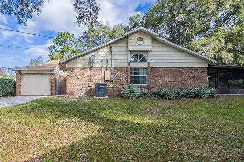 1645 S High Street Deland FL 32720