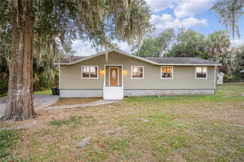 375 W Ocala Street Umatilla FL 32784