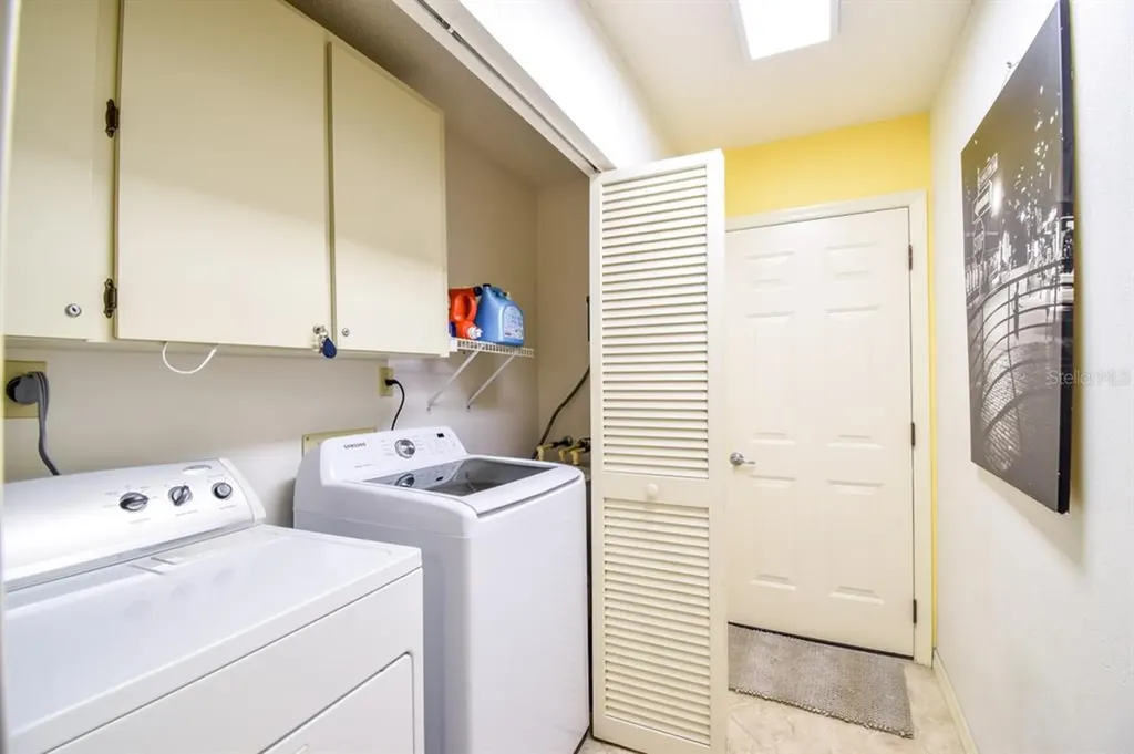 243 Southampton Lane Venice FL 34293