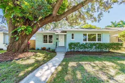 1736 23rd Avenue N St Petersburg FL 33713