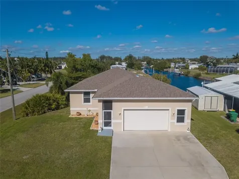 656 Hawaii Court Punta Gorda FL 33950