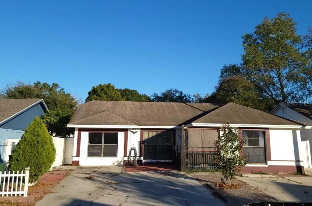 9514 Baytree Court Tampa FL 33615