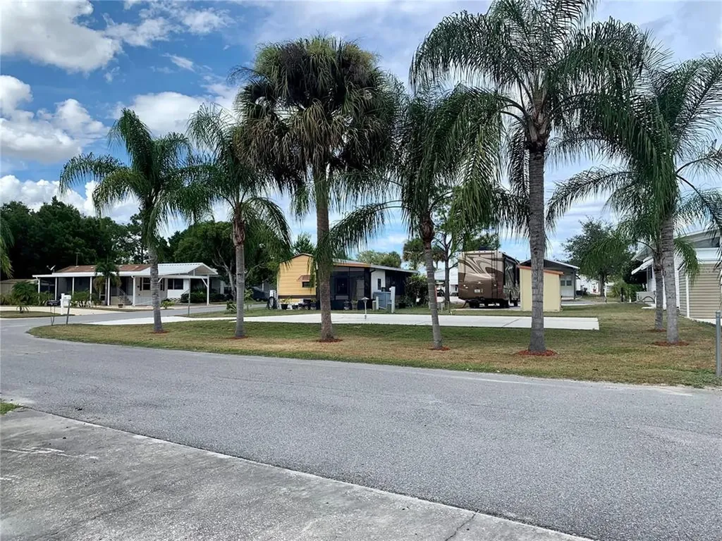 102 Rough Lane Haines City FL 33844