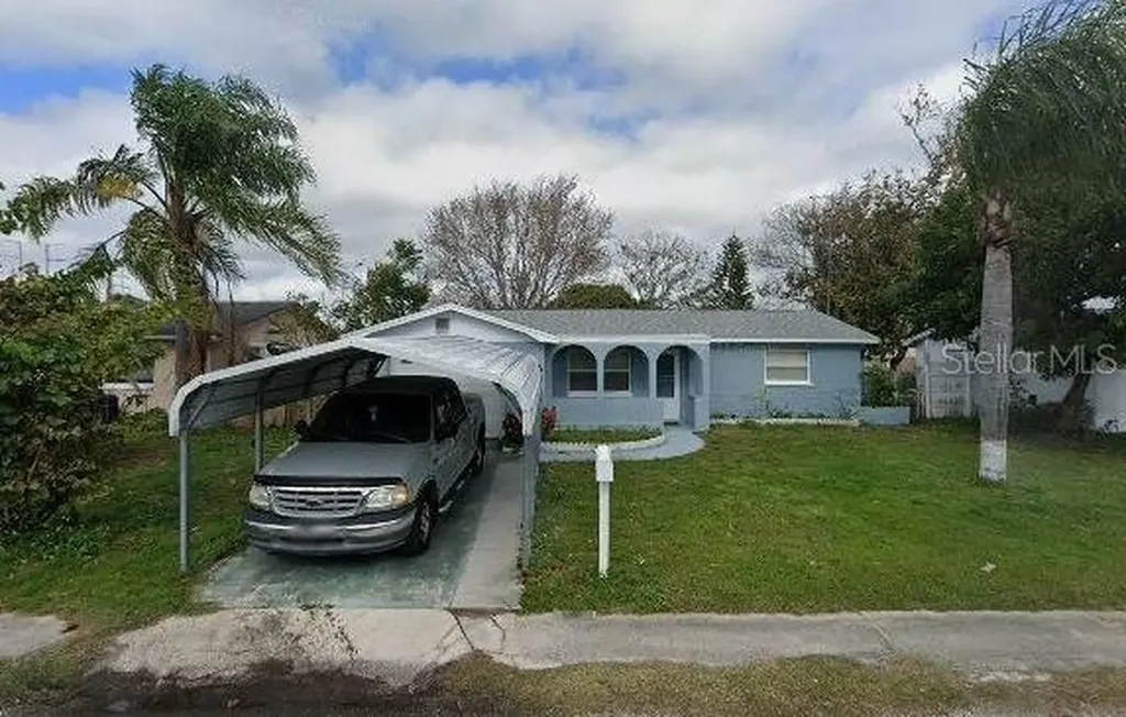 3035 Roxbury Drive Holiday FL 34691