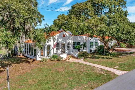 1025 Avenue Y NW Winter Haven FL 33881