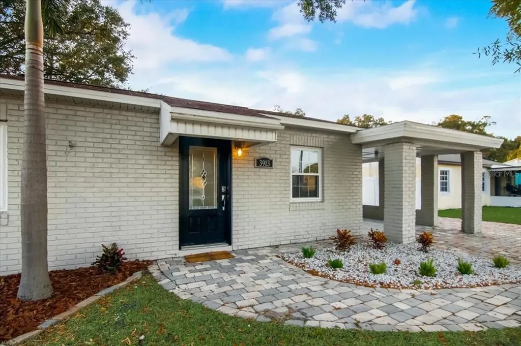 3913 S Trask Street Tampa FL 33611