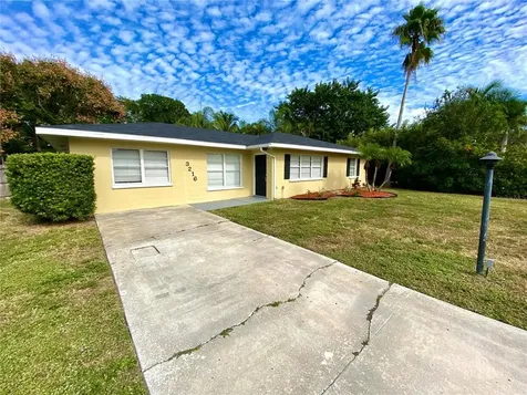 3216 36th Avenue W Bradenton FL 34205