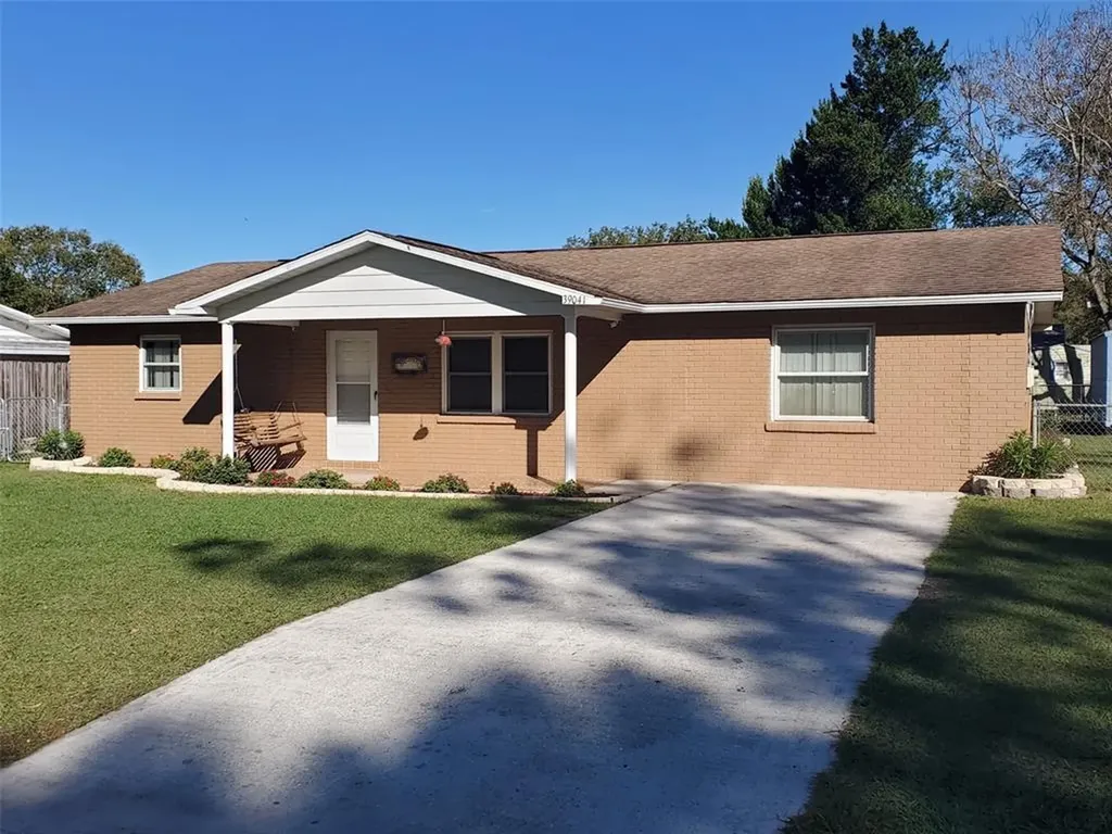 39041 Blue Jay Avenue Zephyrhills FL 33542