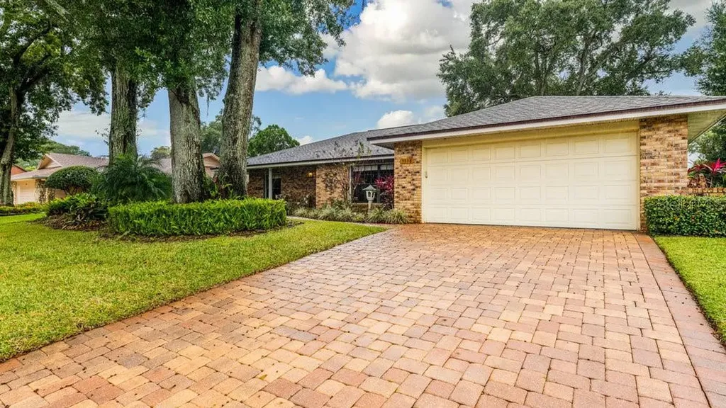 5518 Lake Mary Jess Shores Court Orlando FL 32839