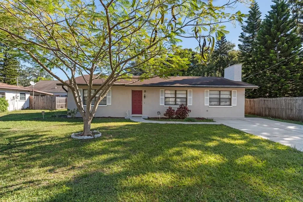 205 36th Street W Bradenton FL 34205