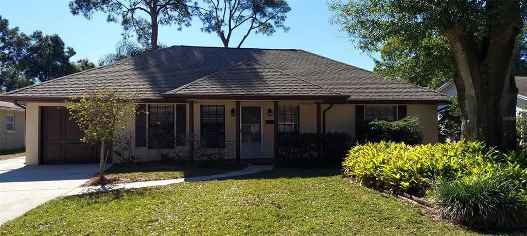 7906 W Hiawatha Street Tampa FL 33615