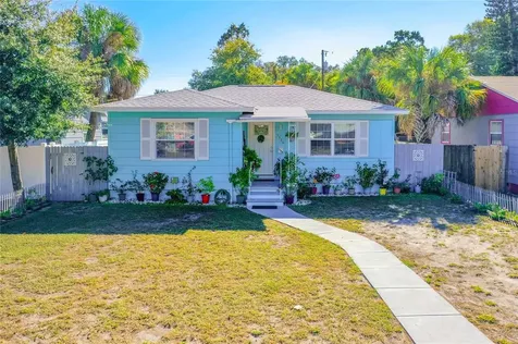 3516 1st Avenue S St Petersburg FL 33711
