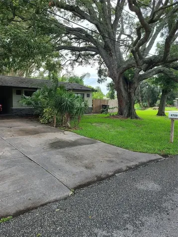 4709 25th Street N St Petersburg FL 33714