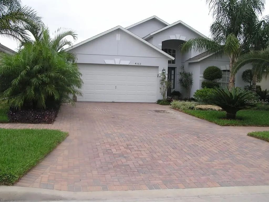 4563 Conroy Club Drive Orlando FL 32835