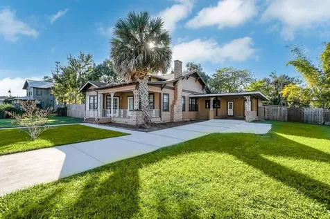 411 N Joanna Avenue Tavares FL 32778