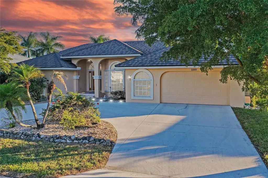 2201 Via Seville Punta Gorda FL 33950