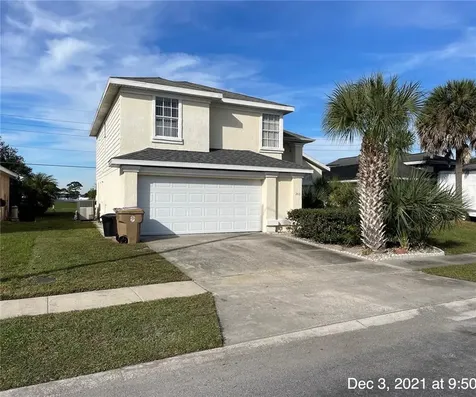 203 Hidden Springs Circle Kissimmee FL 34743