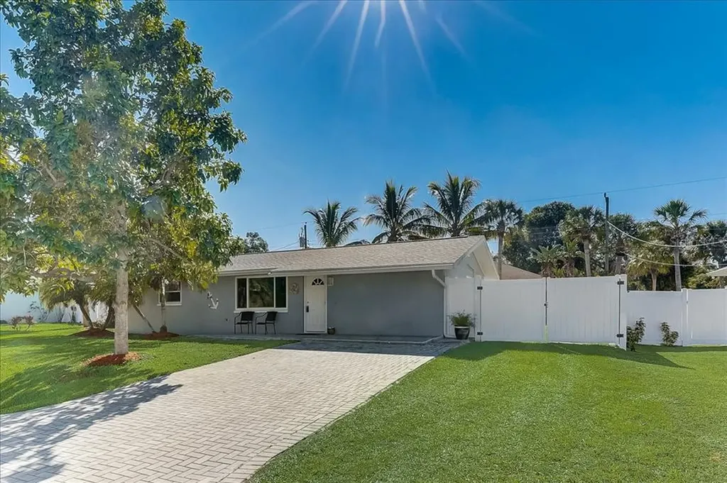 4188 Pompano Road Venice FL 34293