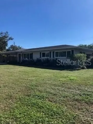 2760 Goldenrod Street Sarasota FL 34239