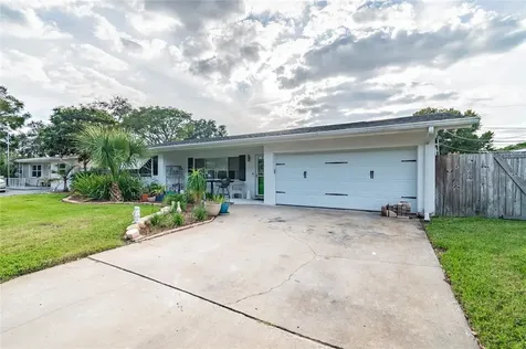 1820 Ridgeway Drive Clearwater FL 33755