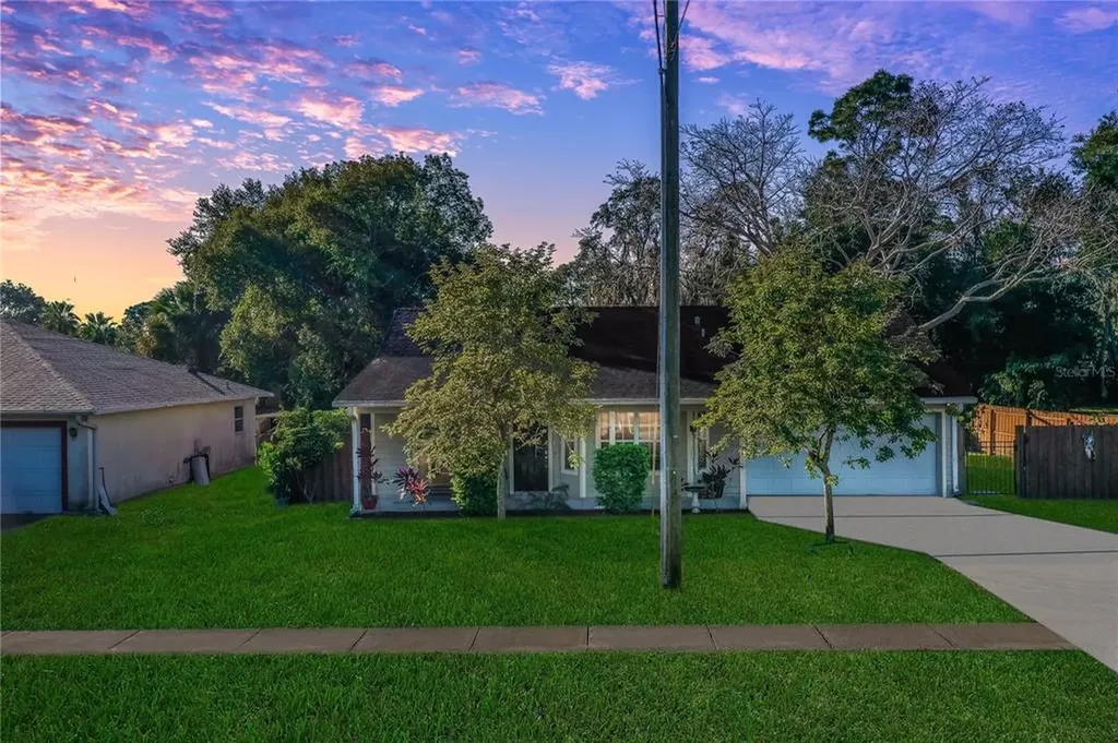 500 E 5th Street Chuluota FL 32766