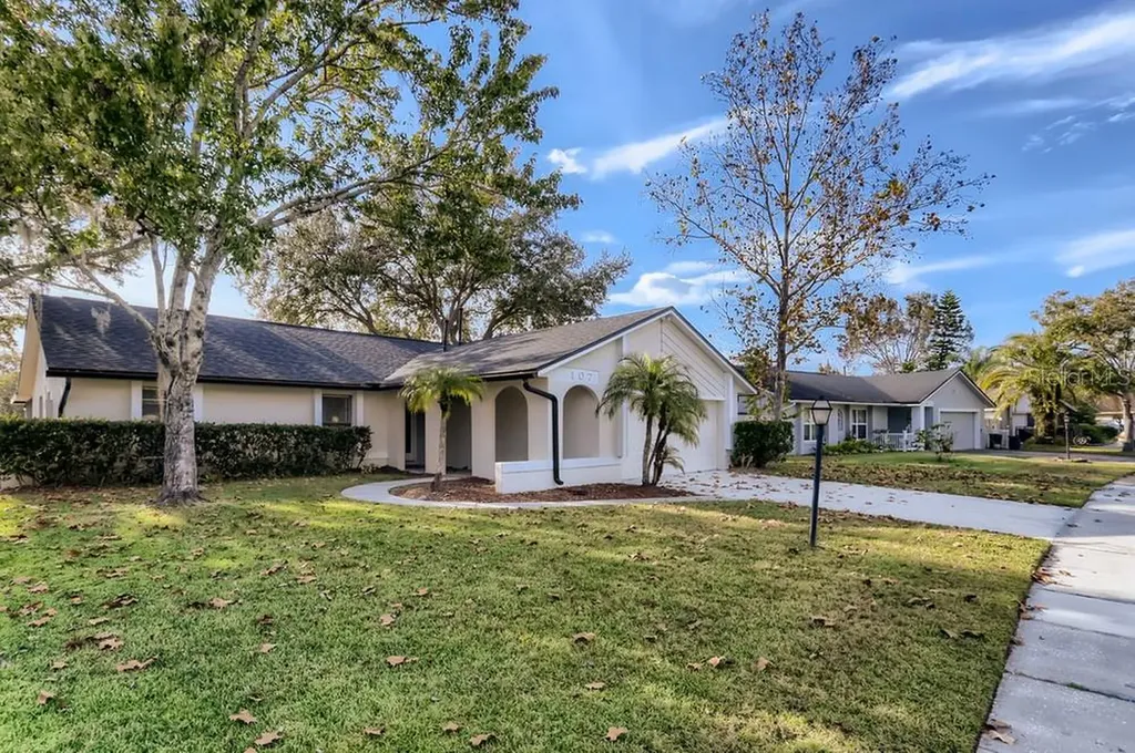 107 Gull Court Casselberry FL 32707
