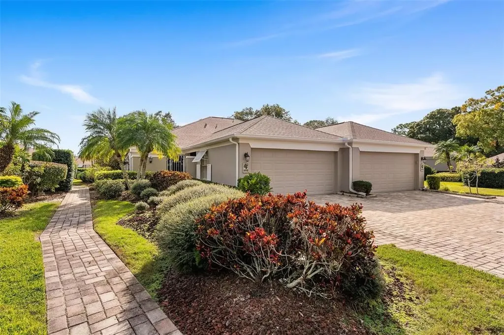 5312 Charmes Sarasota FL 34235