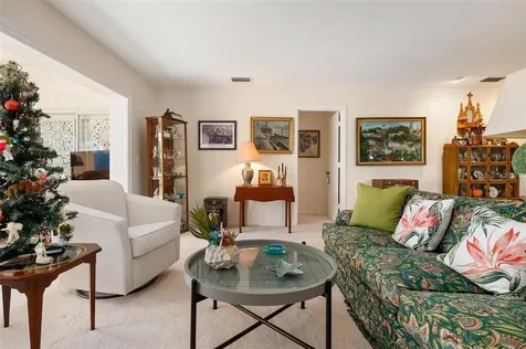 5312 Charmes Sarasota FL 34235