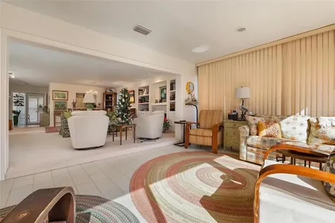 5312 Charmes Sarasota FL 34235