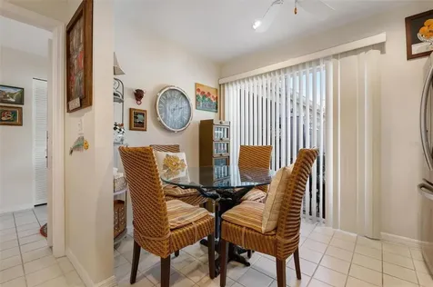 5312 Charmes Sarasota FL 34235