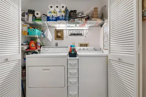 5312 Charmes Sarasota FL 34235