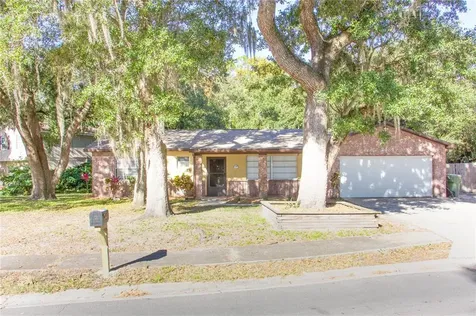 2434 Brookside Avenue Kissimmee FL 34744