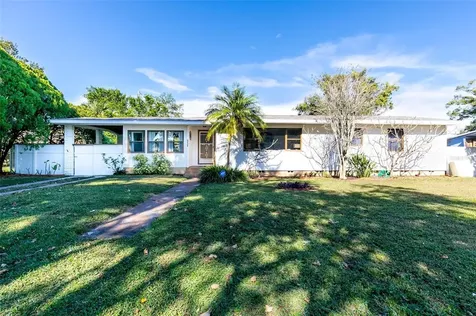 5029 37th Avenue N St Petersburg FL 33710