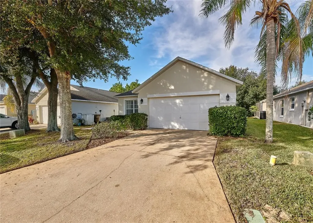 1143 Clear Creek Circle Clermont FL 34714